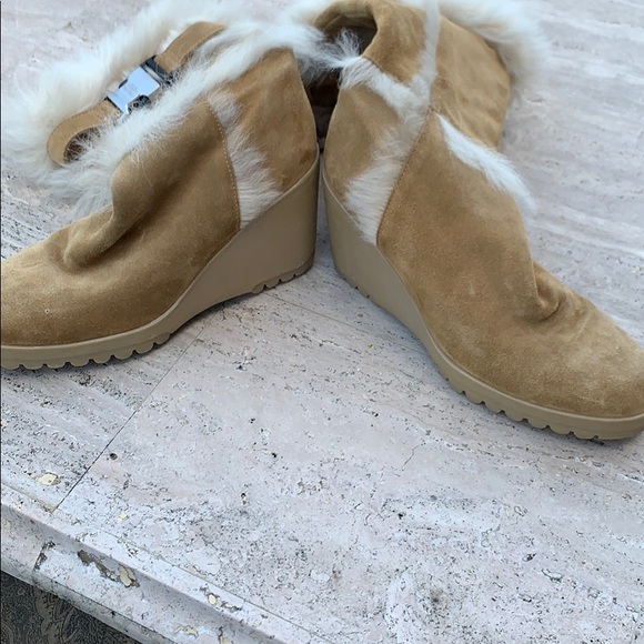 Coach suede boots with shearling trim - Picture 6 of 8